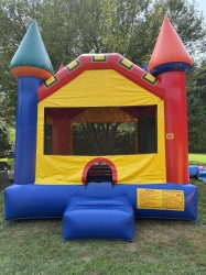 IMG 0460 1756253484 Castle Bounce House 13 x 13